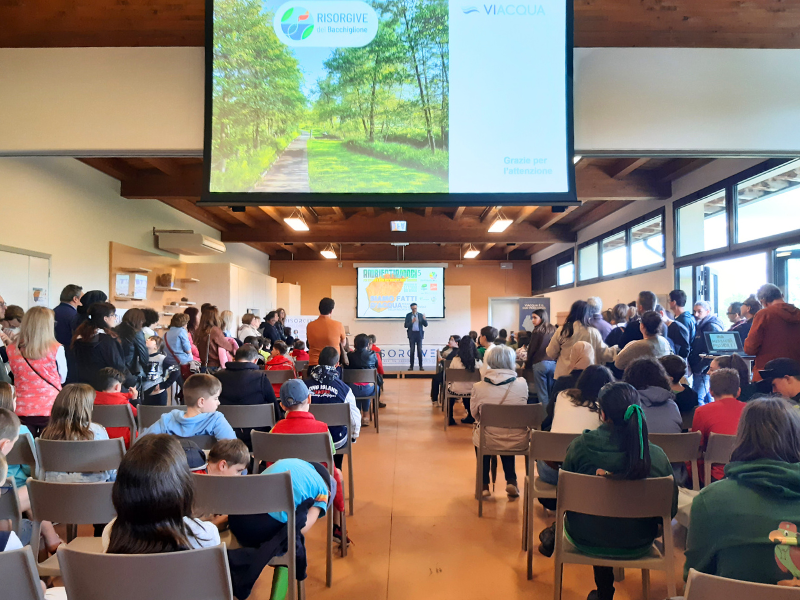 Ambientiamoci: Viacqua premia le classi finaliste